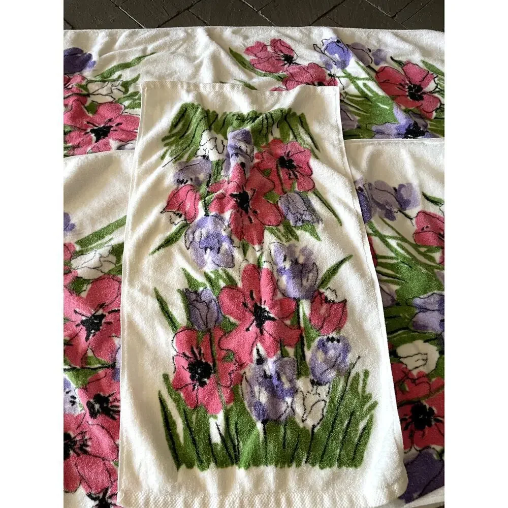 Vintage Burlington Vera Neumann Floral Pink Purple Towel Set